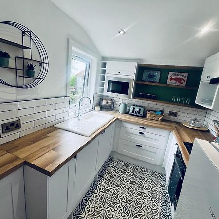 7A Seatreat Apartment Kinghorn Bagian luar foto